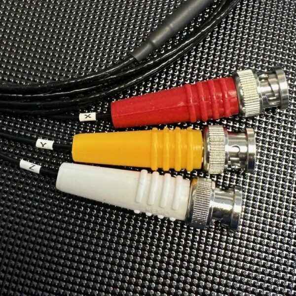 Kemo 3 BNC plugs for triaxial accelerometer cable